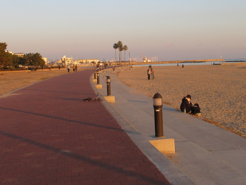 2025�N ���X�g�{���r�[�`